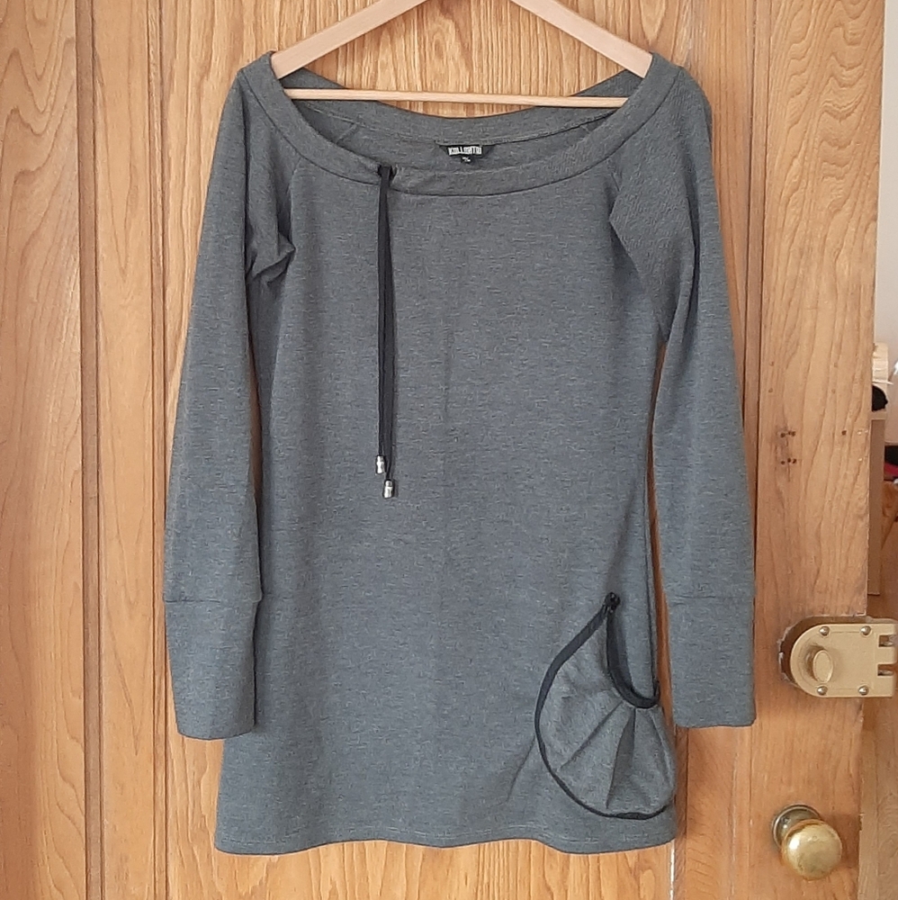 Gray Long Sleeve Tunic with Pocket Detail